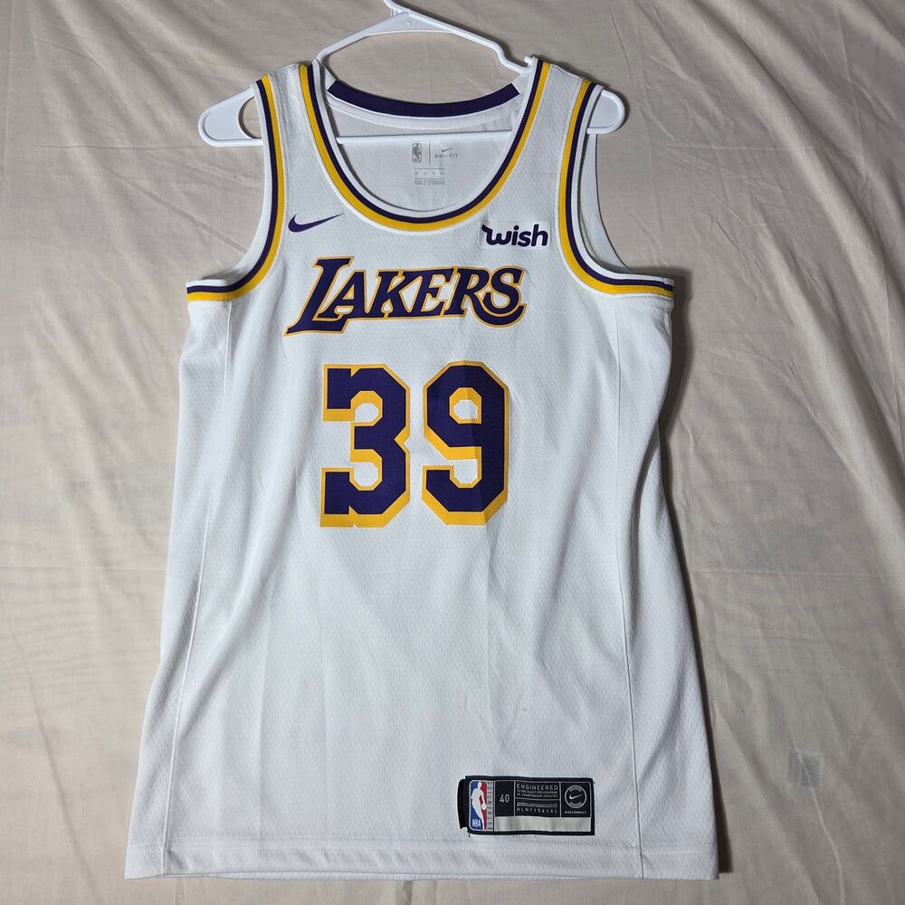 Nike Lakers Dwight Howard #39 Swingman Jersey Men's Medium White Wish Patch